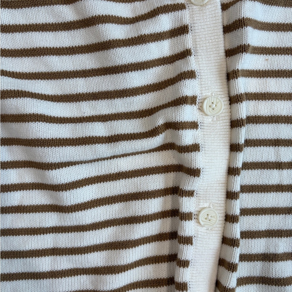 Croft & Barrow Striped Sweater Vest Women’s Medium Cream Brown Button Front Knit - Picture 2 of 7